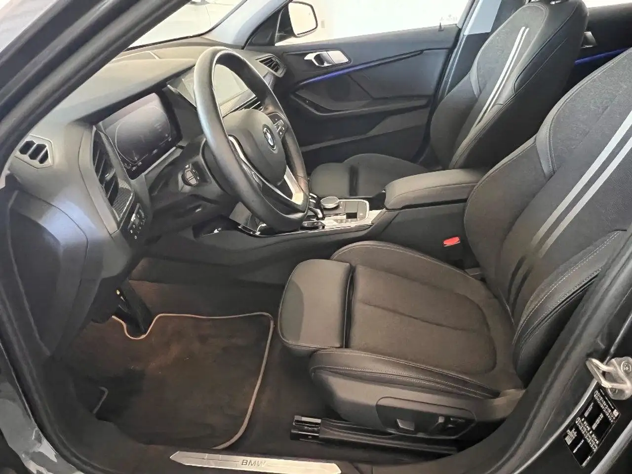 2020 BMW 118 i 5p. Full Optional, photograph 8