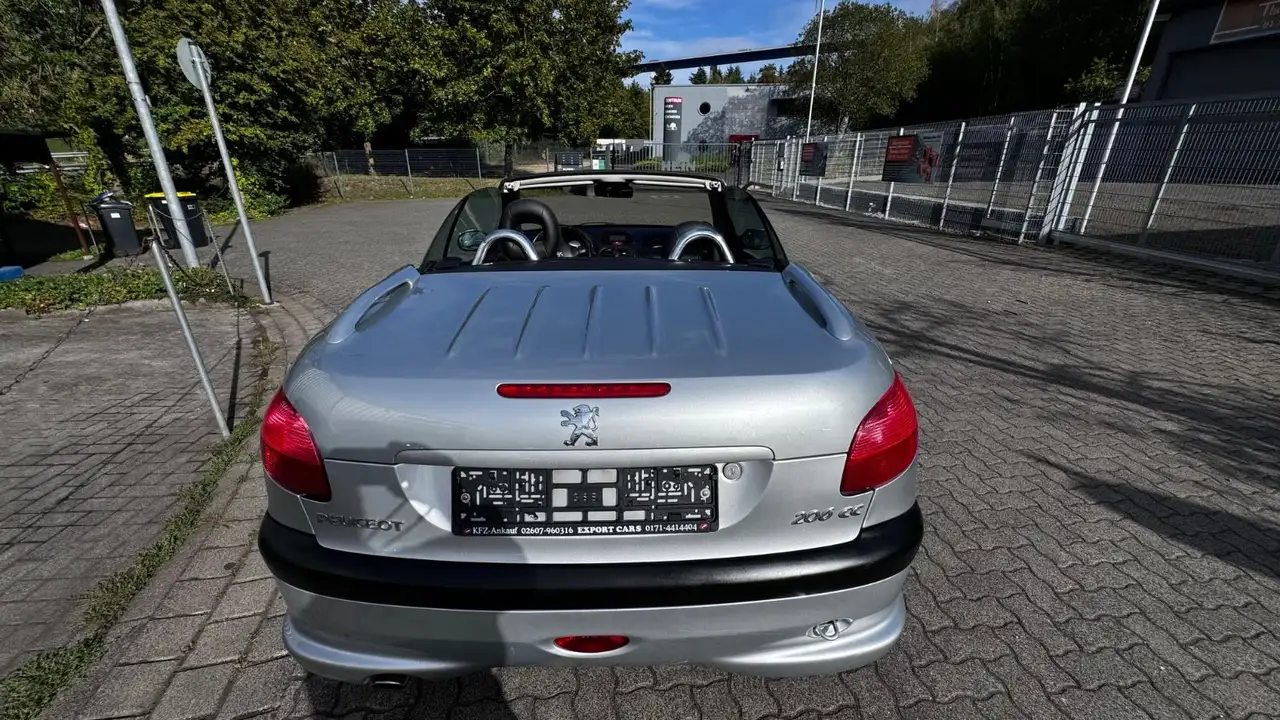 Peugeot 206 Ca Voll!1.Hd.Scheckh Leder Kima TÜVneu FP!!! — photo 1 of 15