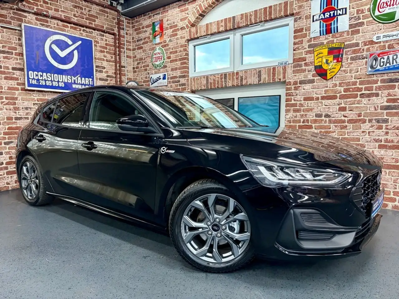 Ford Focus Focus EcoBoost 155cv Auto ST-LINE — photo 1 of 8
