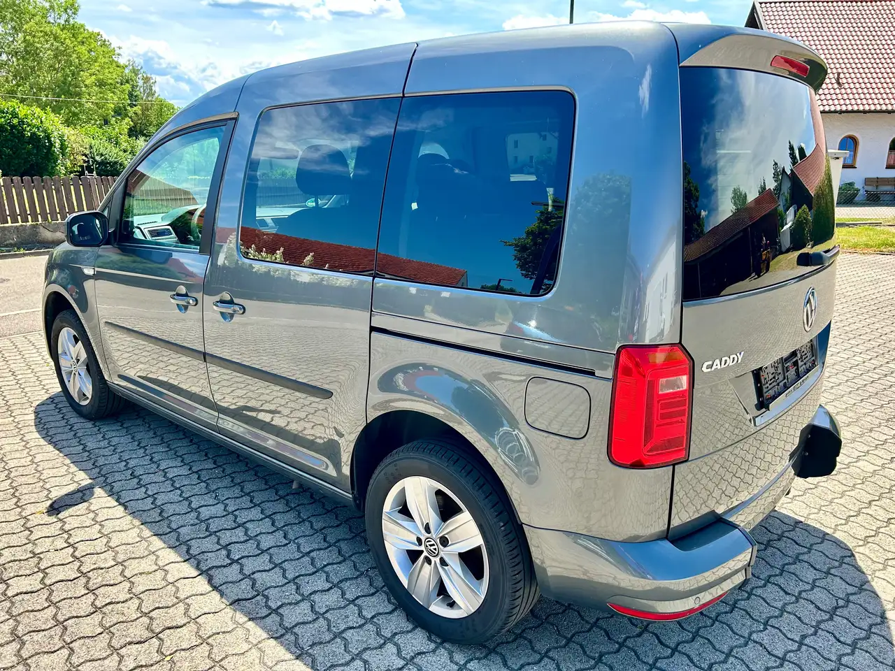 2017 Volkswagen Caddy Trendline BMT*1 Hand*Rollstuhlrampe*, photograph 5