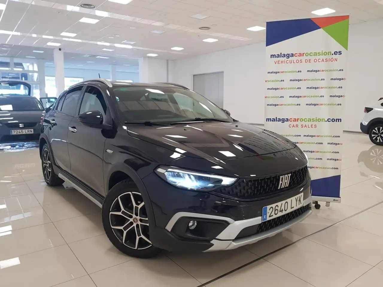 Fiat Tipo 1.3 Multijet City Cross 70KW — photo 1 of 17