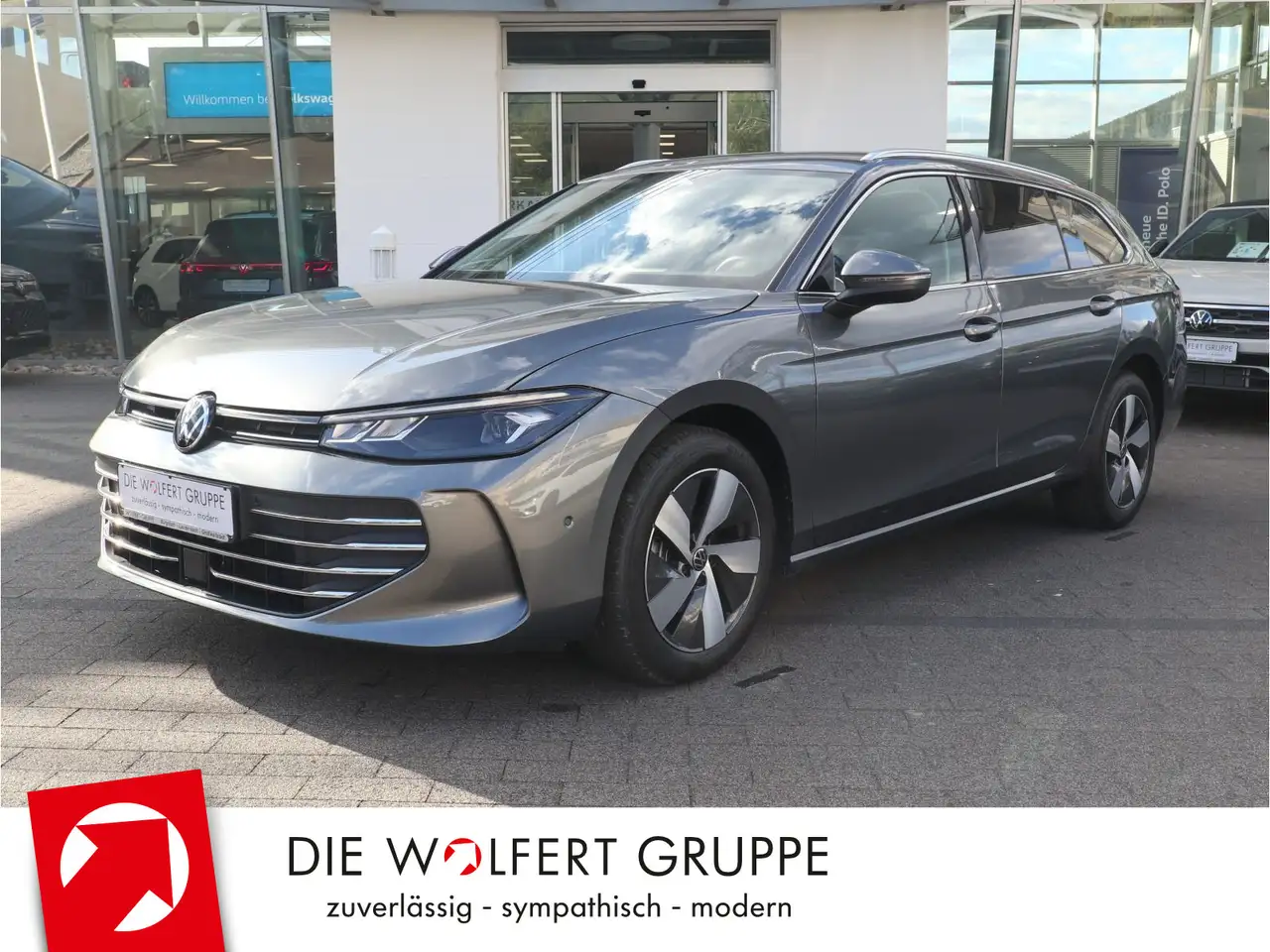 Volkswagen Passat Variant Passat Business 2,0 l TDI SCR (150 PS) DSG *AHK* — photo 1 of 24