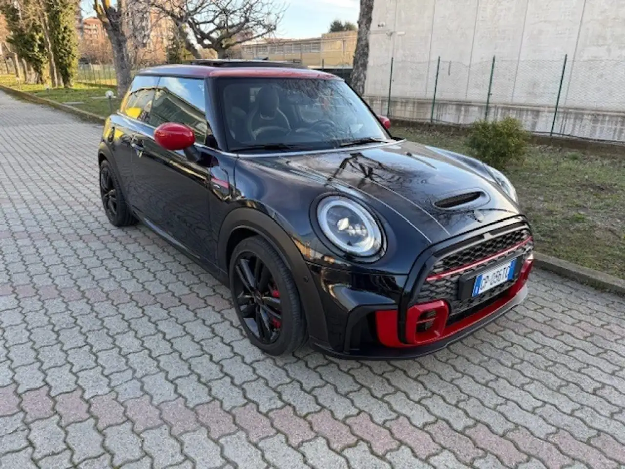 MINI John Cooper Works 2.0 John Cooper Works Edition Tetto apr. — photo 1 of 15
