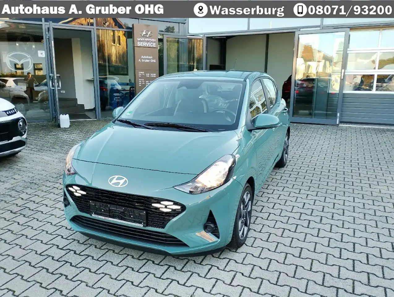 Hyundai i10 1.2 Trend +Navi +Sitzheizung +Allwetterreifen — photo 1 of 22