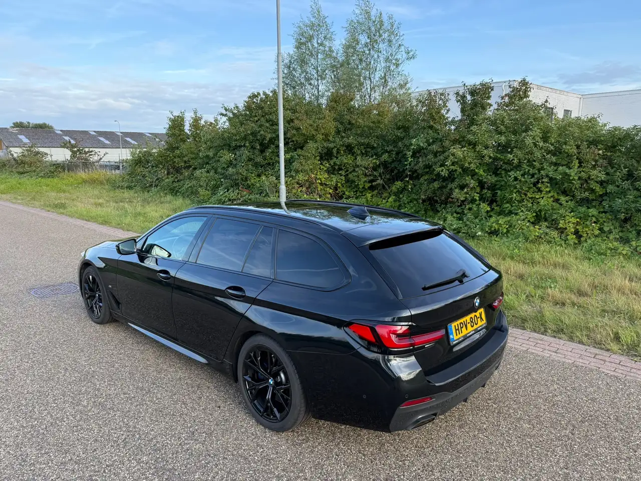 BMW 540 BMW 540i xDrive — photo 1 of 15