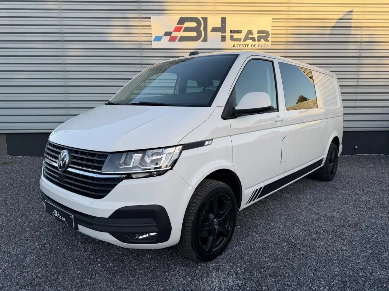 Volkswagen Transporter T6 PROCAB 2.0 TDI 150 DGC7 / CARPLAY / ATTELAGE — photo 1 of 15