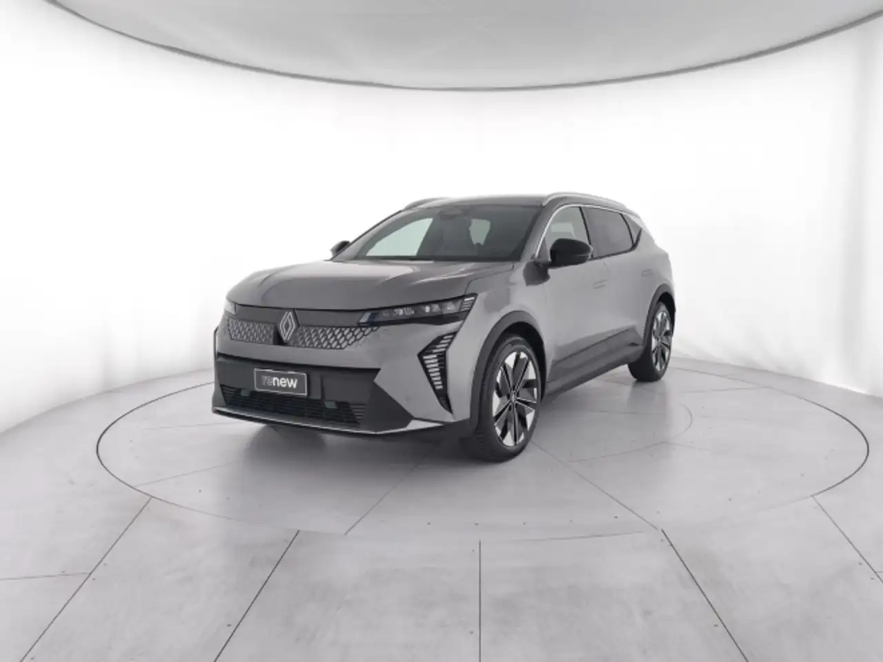Renault Scenic Scenic E-Tech Techno comfort range 170cv — photo 1 of 17
