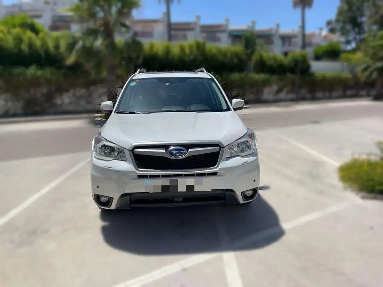Subaru Forester 2.0 TD Lineartronic Executive Plus — photo 1 of 10