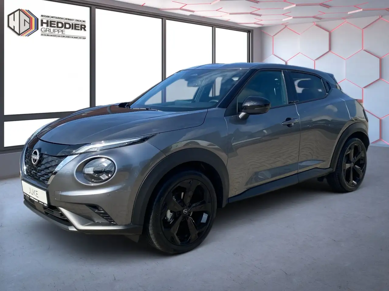 Nissan Juke 1.6 Automatik Hybrid Tekna *Bose*360'*19Z* — photo 1 of 16