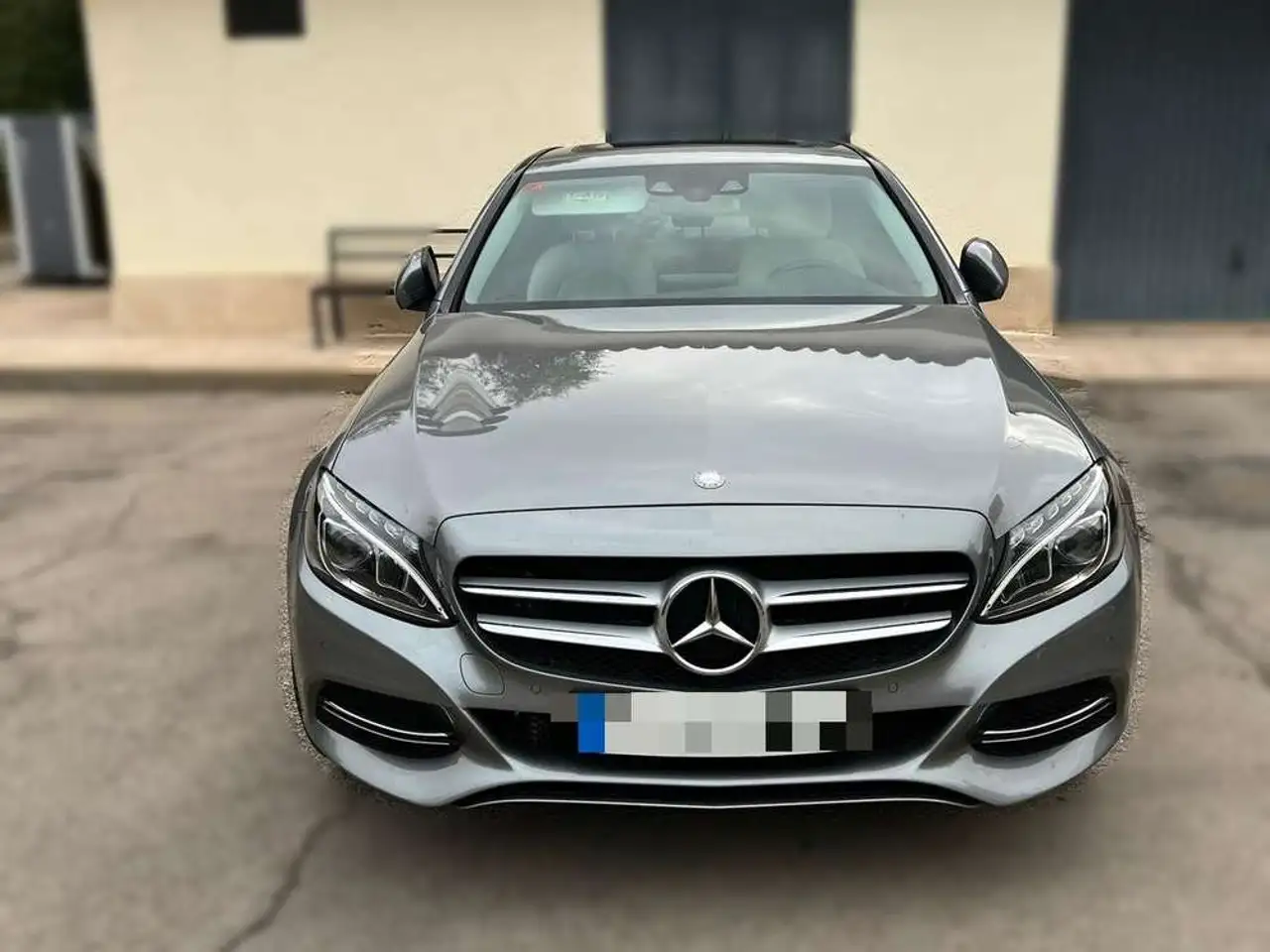 Mercedes-Benz C 220 220d — photo 1 of 10