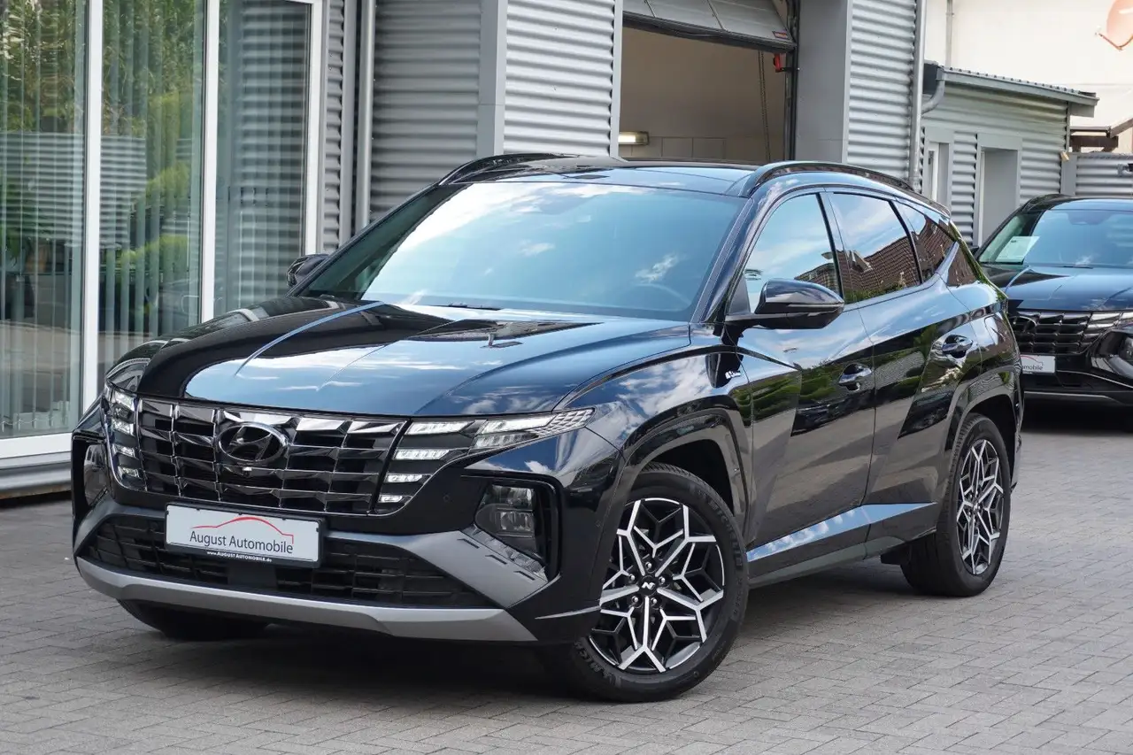 Hyundai TUCSON N Line Plug-In 4WD Pano ASD AHK 360 Belüf — photo 1 of 27