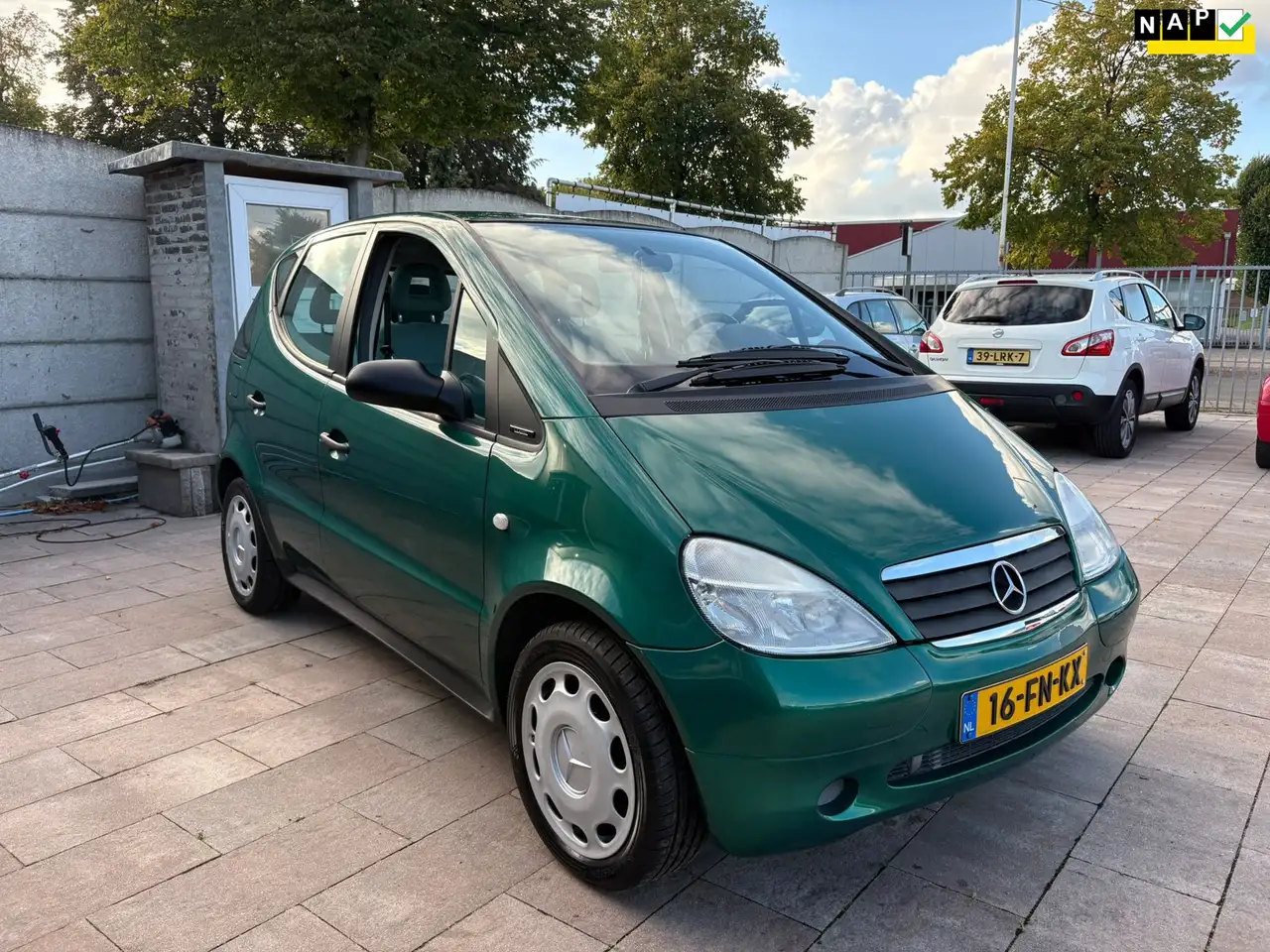 Mercedes-Benz A 140 Elegance|Automaat|Dealer onderhouden — photo 1 of 24