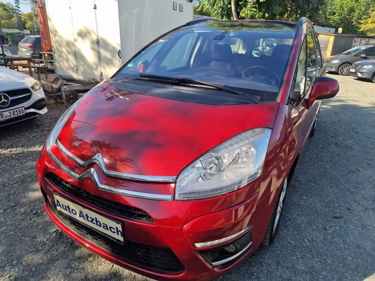 Citroen Grand C4 Picasso Automatik. 1.6 Diesel 112 PS. Eu5. 2x Klima. PDC. 4xEFH. ALU. AHK — photo 1 of 23