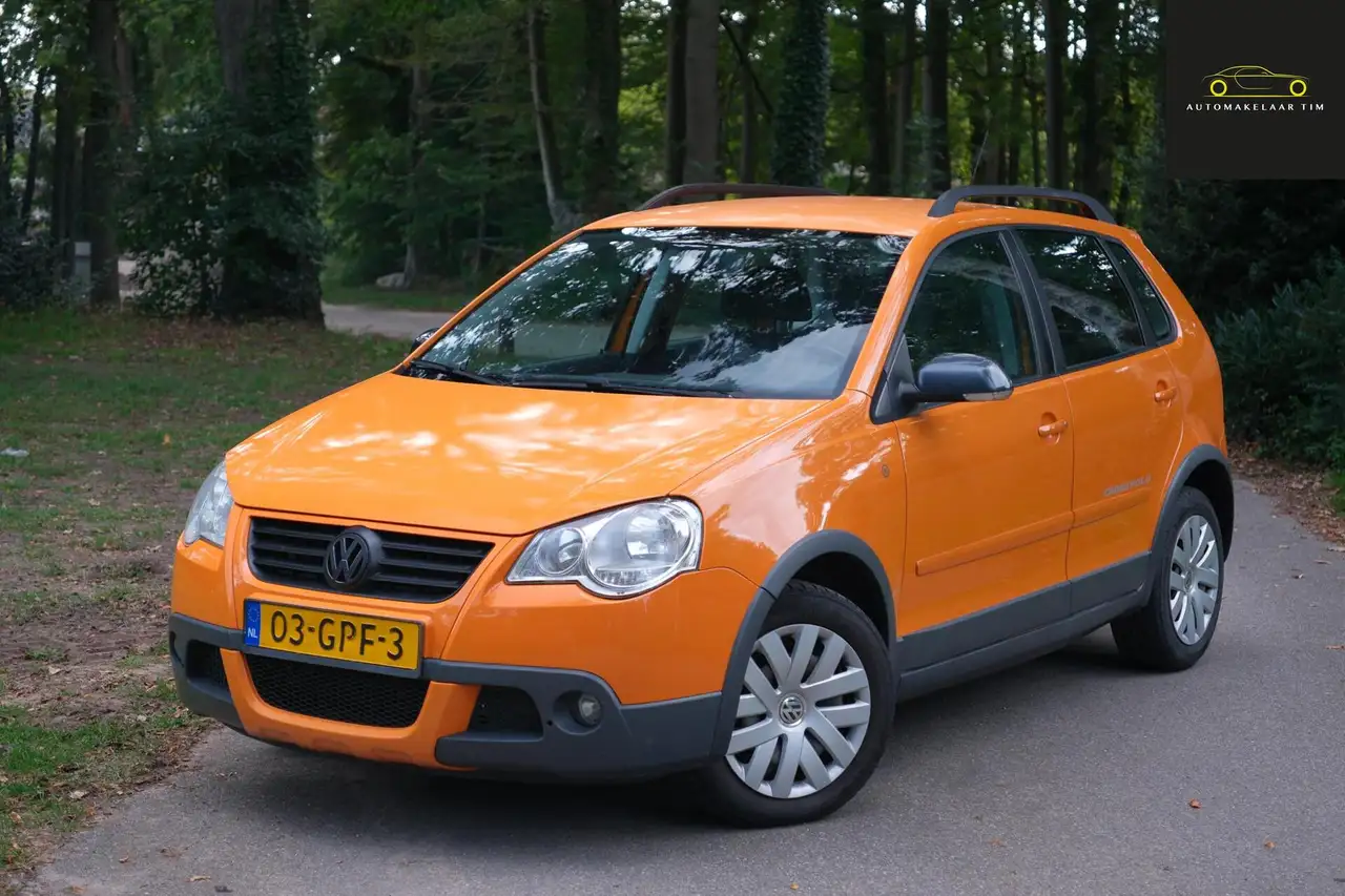 Volkswagen Polo Cross 1.6-16V / Nieuwe Apk / Trekhaak — photo 1 of 40