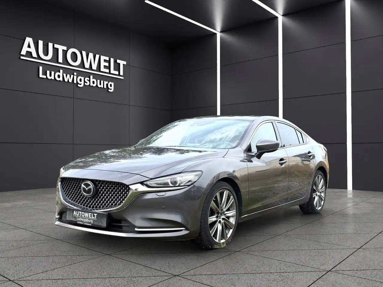 Mazda 6 Limo. 2.5 Sports-Line Aut. ACC-LED-NAV-LEDER — photo 1 of 17