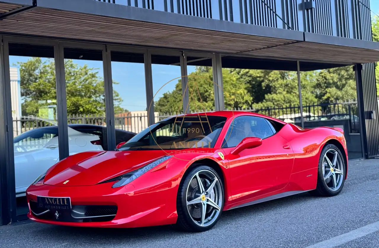 Ferrari 458 458 Italia 4.5 V8 570ch — photo 1 of 17