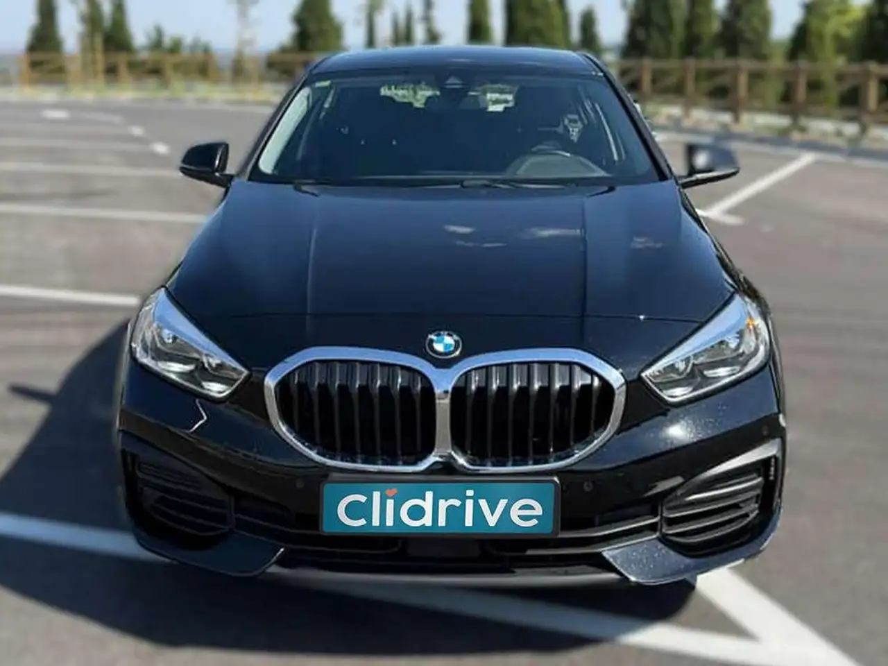 BMW 116 116i — photo 1 of 16