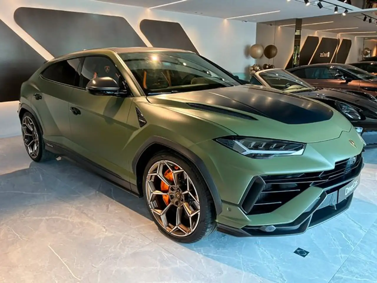 Lamborghini Urus 4.0 V8 Aut. — photo 1 of 15