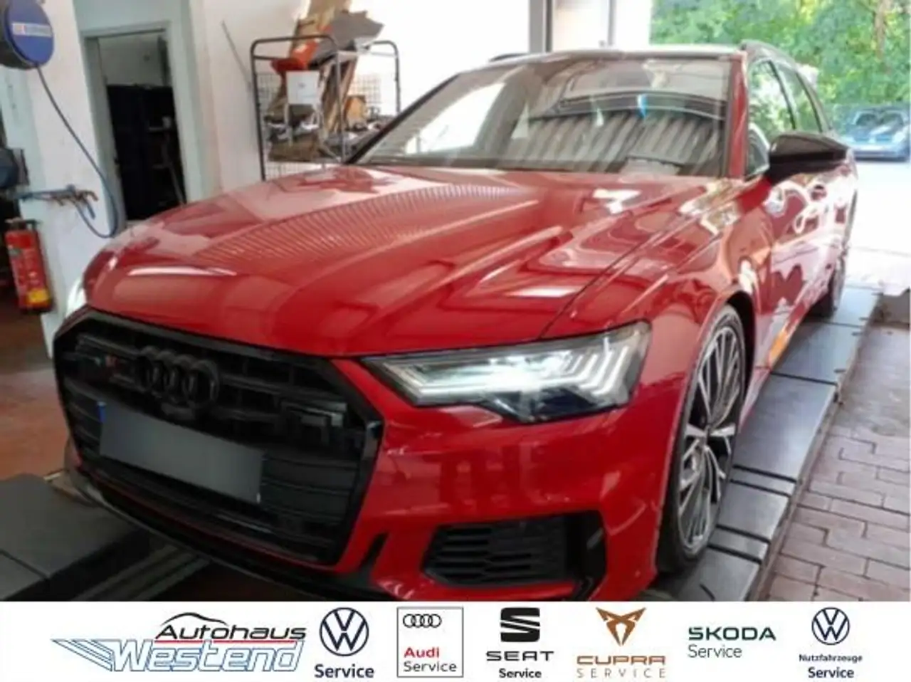 Audi S6 Avant 55 TDI 253kW quattro tiptronic Standh. LED H — photo 1 of 2