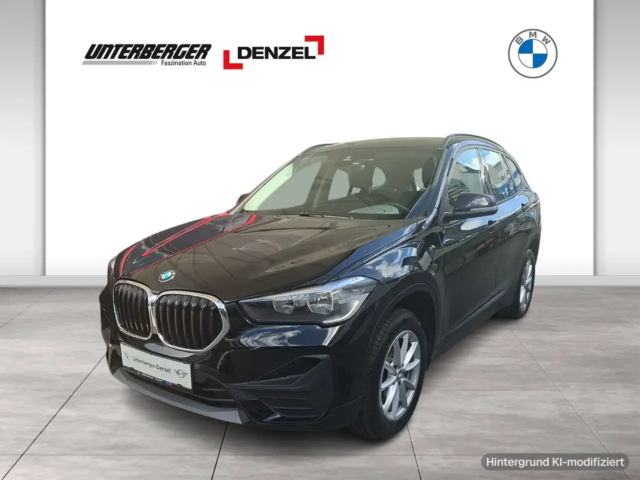 BMW X1 xDrive18d (F48) DAB — photo 1 of 12