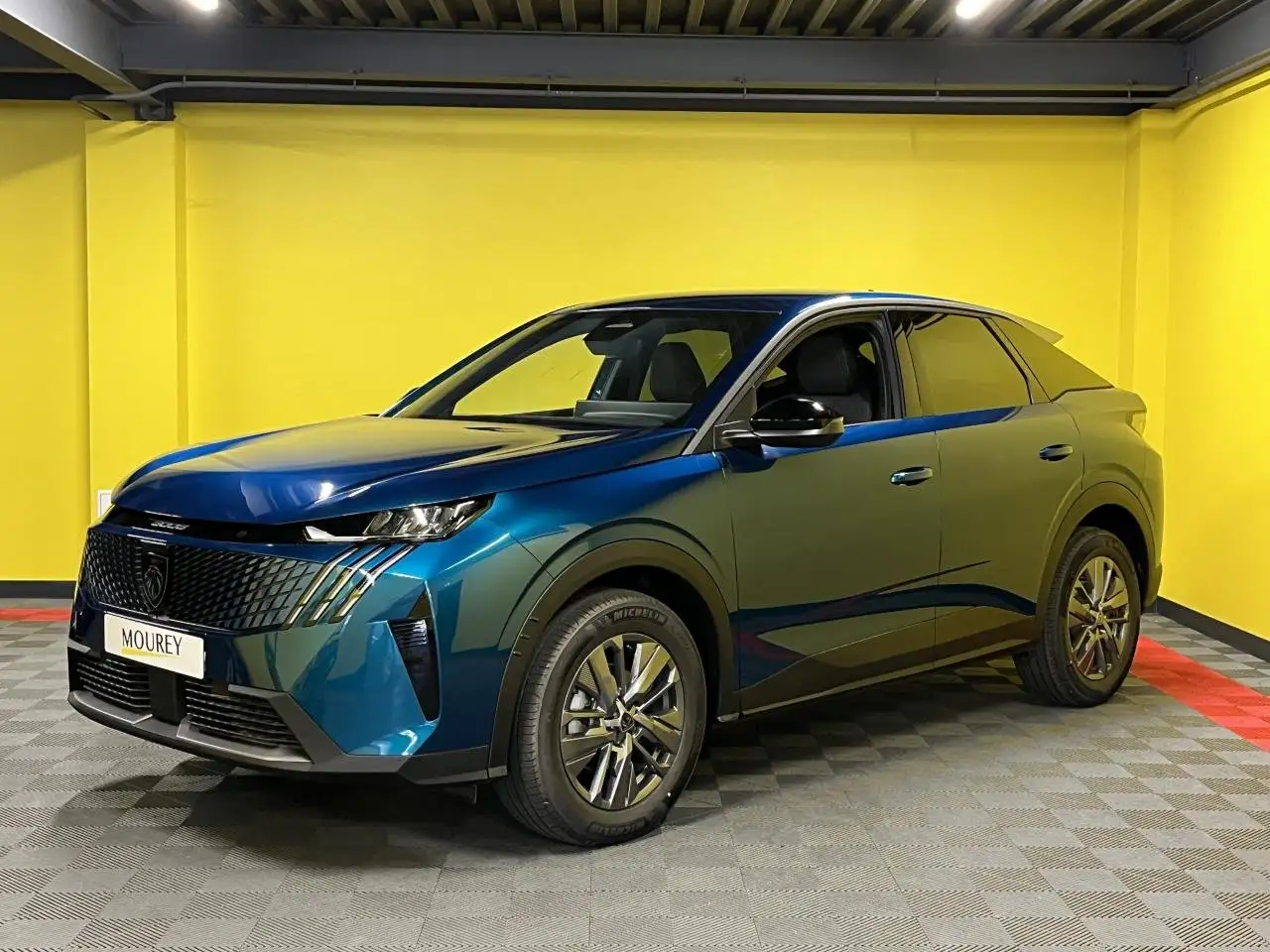 Peugeot 3008 III 1.2i Hybrid -145CV - BV e-DCS6 Allure — photo 1 of 40