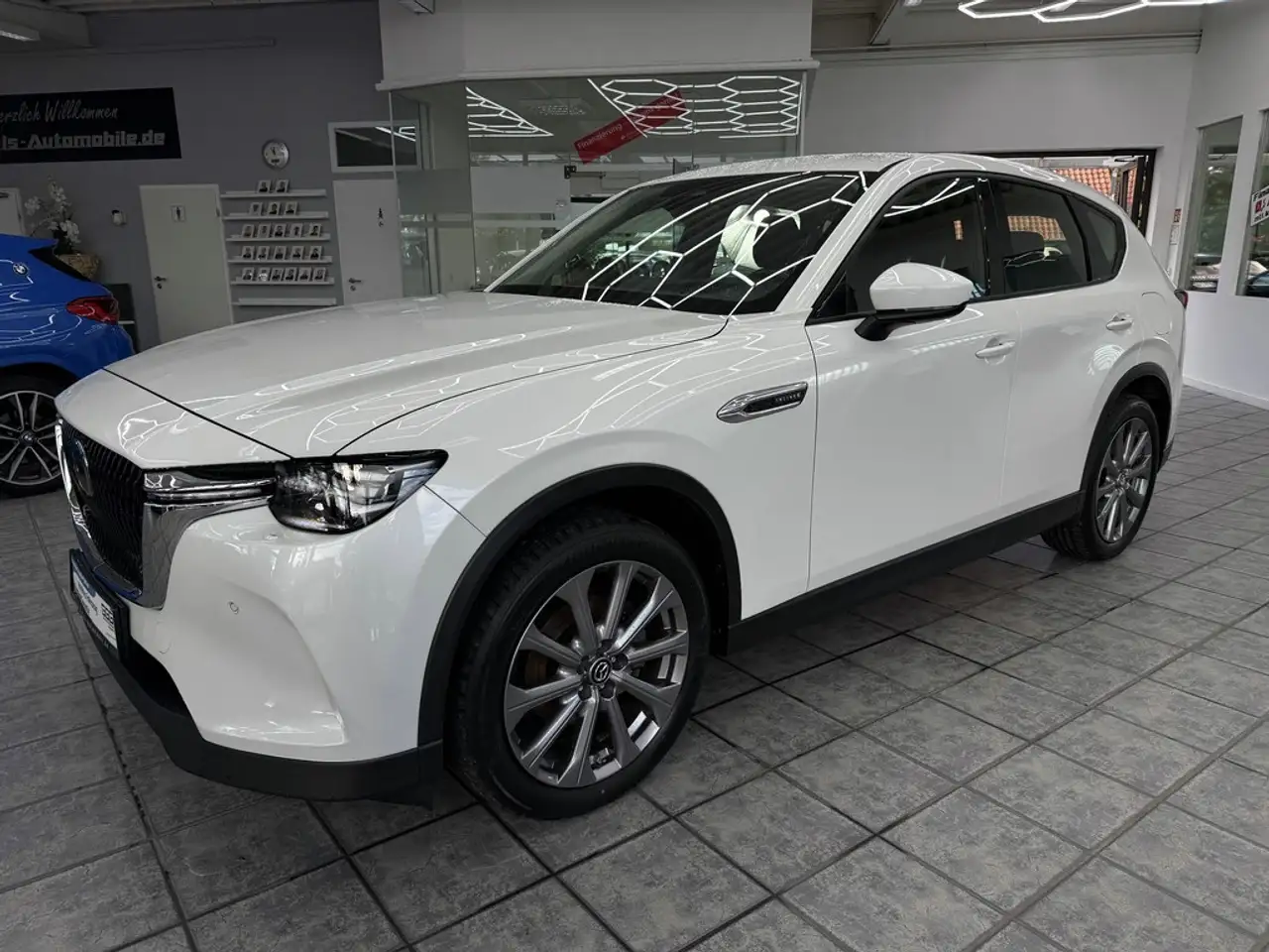 2023 Mazda CX-60 3.3 e-SkyActive-D Exclusive, LED, HUD, DAB, photograph 3
