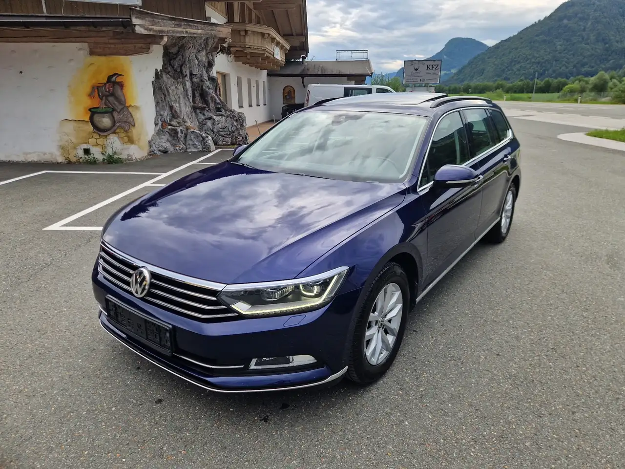 Volkswagen Passat Variant Comfortline 2,0 TDI SCR DSG — photo 1 of 20