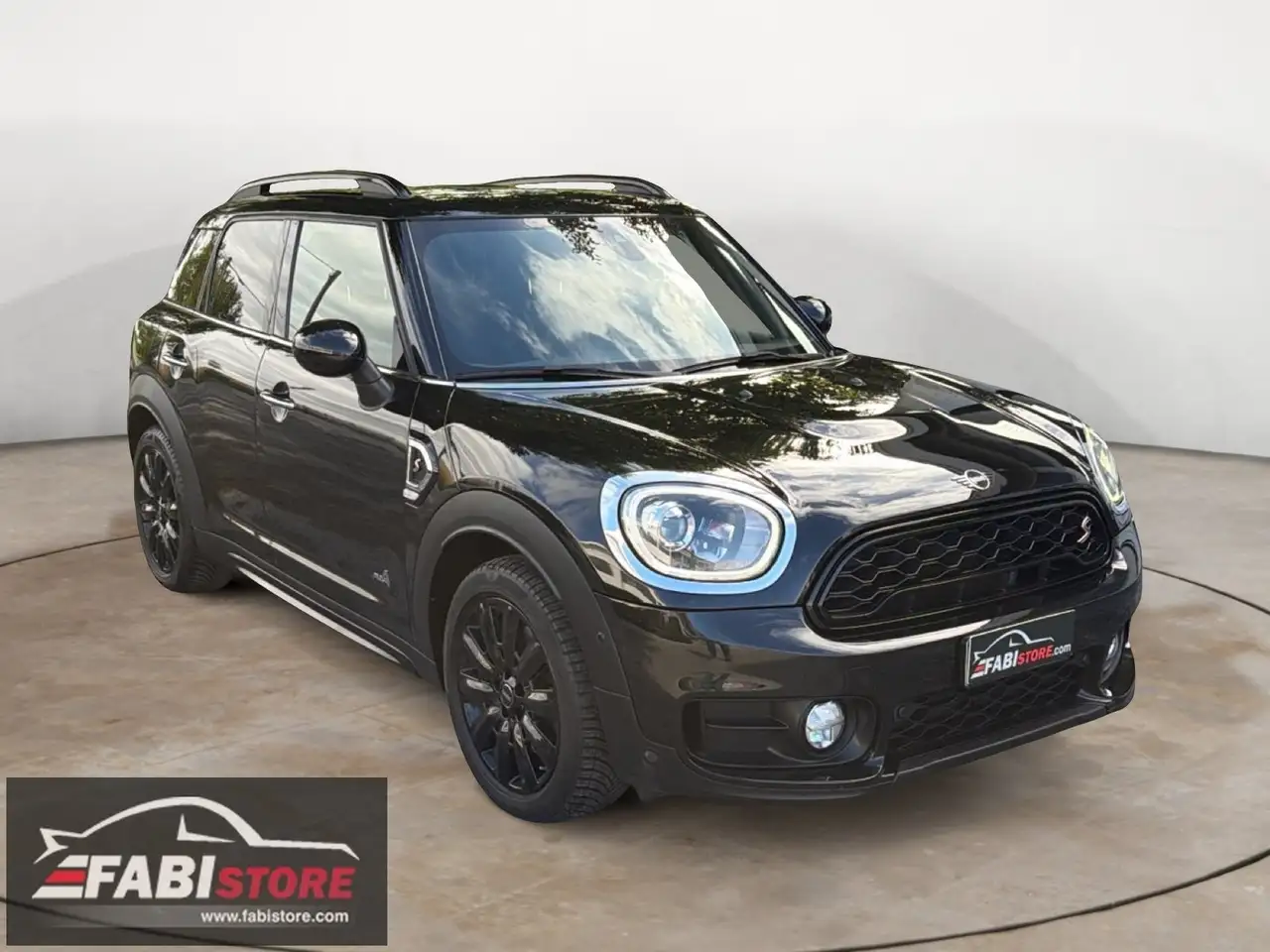 MINI Cooper Cooper SD ALL4 Automatic Boost Black - CarPlay, LED, Cruise ecc — photo 1 of 15