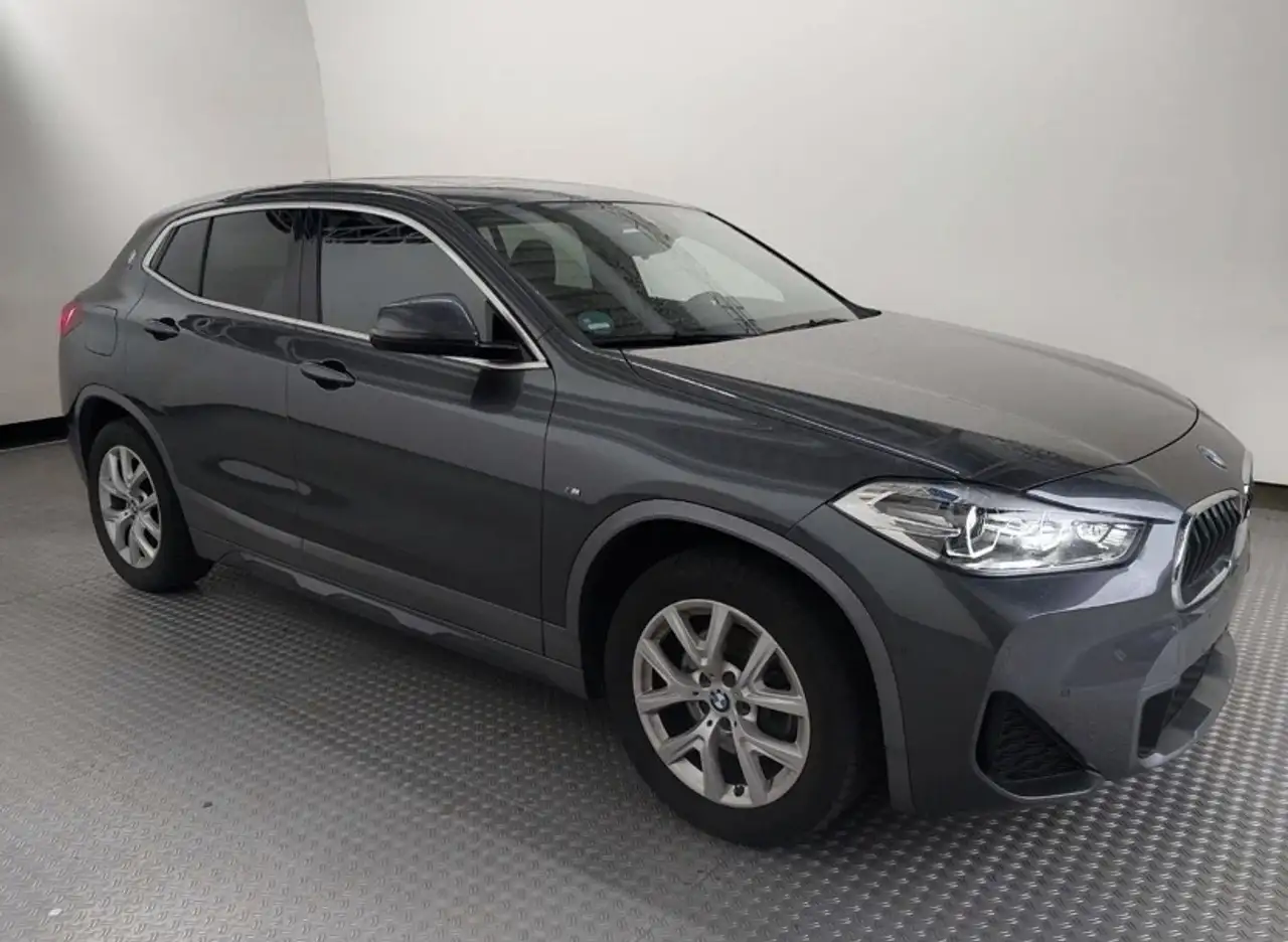 BMW X2 sDrive 18 i M Sport X — photo 1 of 16
