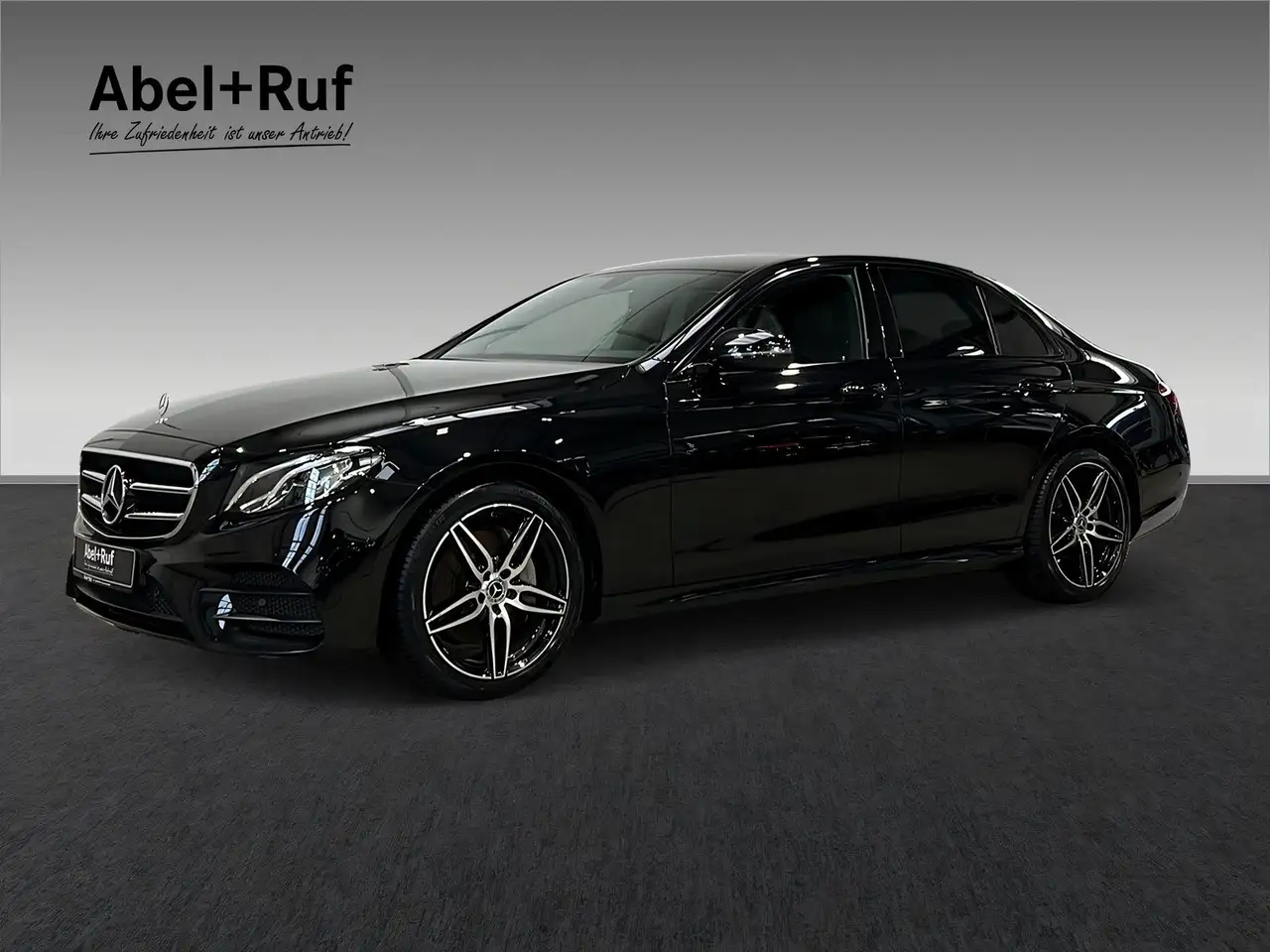 Mercedes-Benz E 250 AMG+NIGHT+AHK - nur Händler/Export 8fach — photo 1 of 19