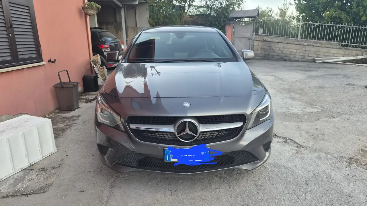 Mercedes-Benz CLA 200 d (cdi) Business auto — photo 1 of 5