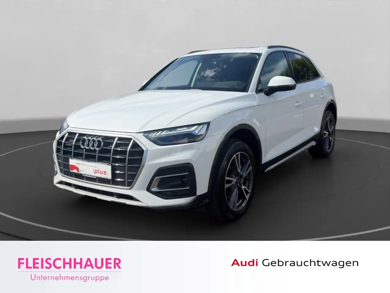 Audi Q5 40 TDI quattro advanced Matrix, AHK, Pano, RFK, Ma — photo 1 of 18