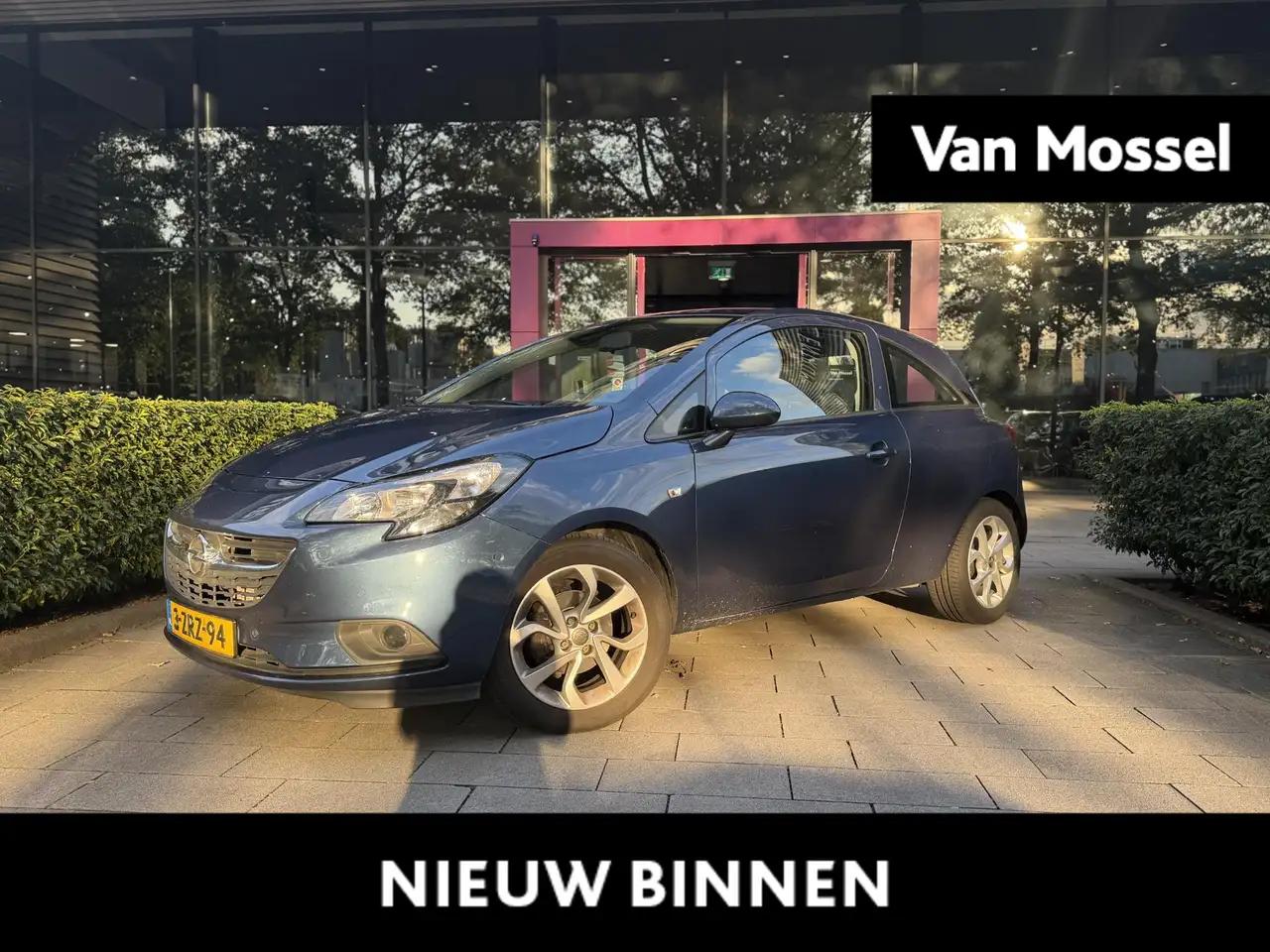 Opel Corsa 1.4 Edition | WORDT VERWACHT | AUTOMAAT | ACHTERUI — photo 1 of 10