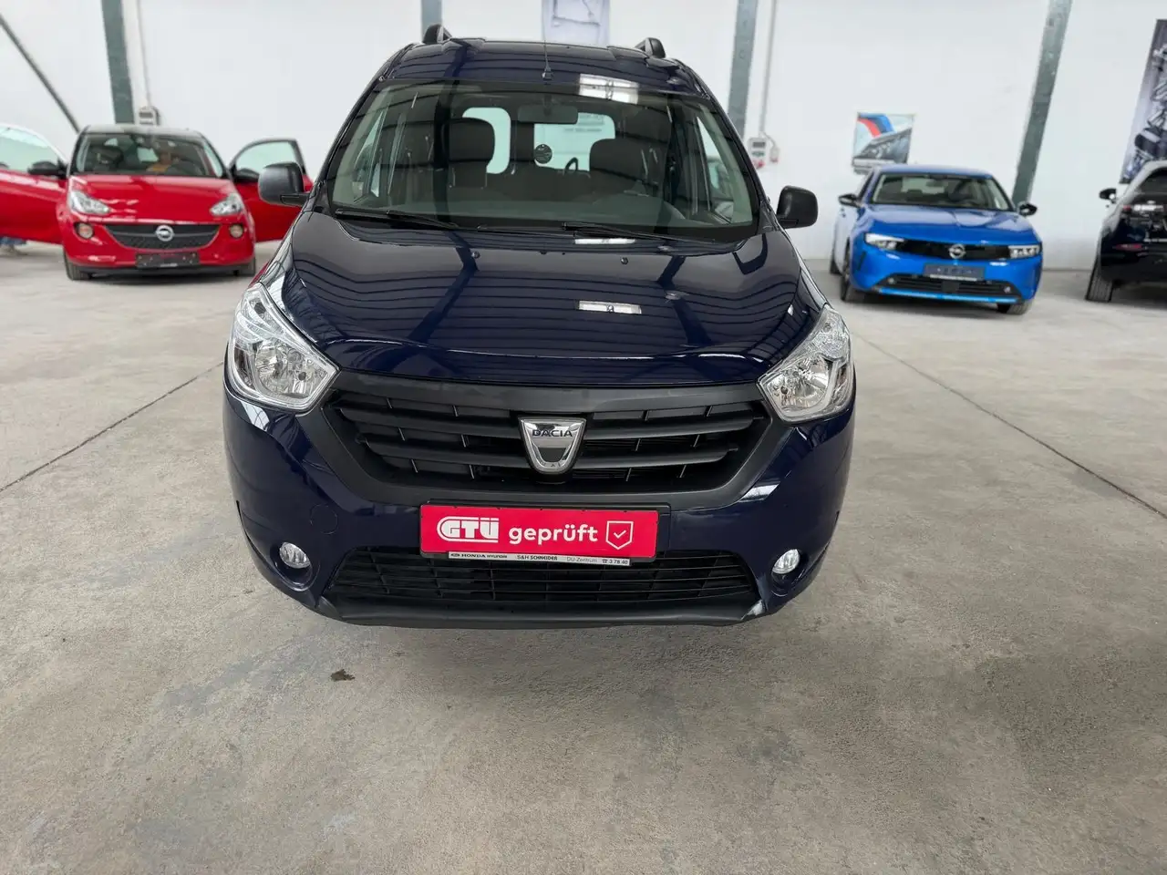 Dacia Dokker Ambiance — photo 1 of 14