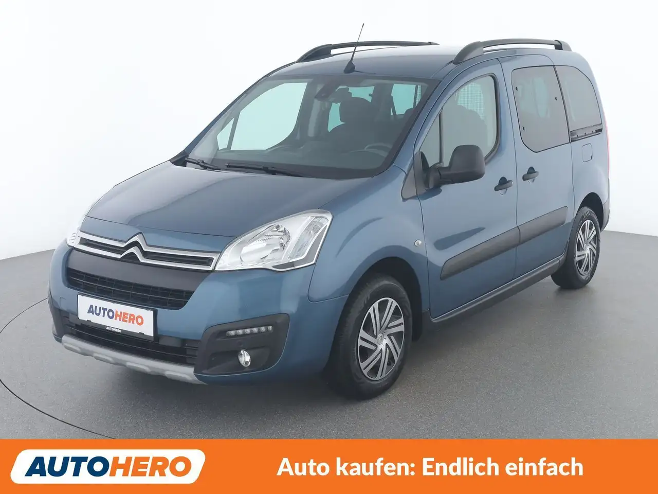 Citroen Berlingo 1.6 Blue-HDi XTR — photo 1 of 27