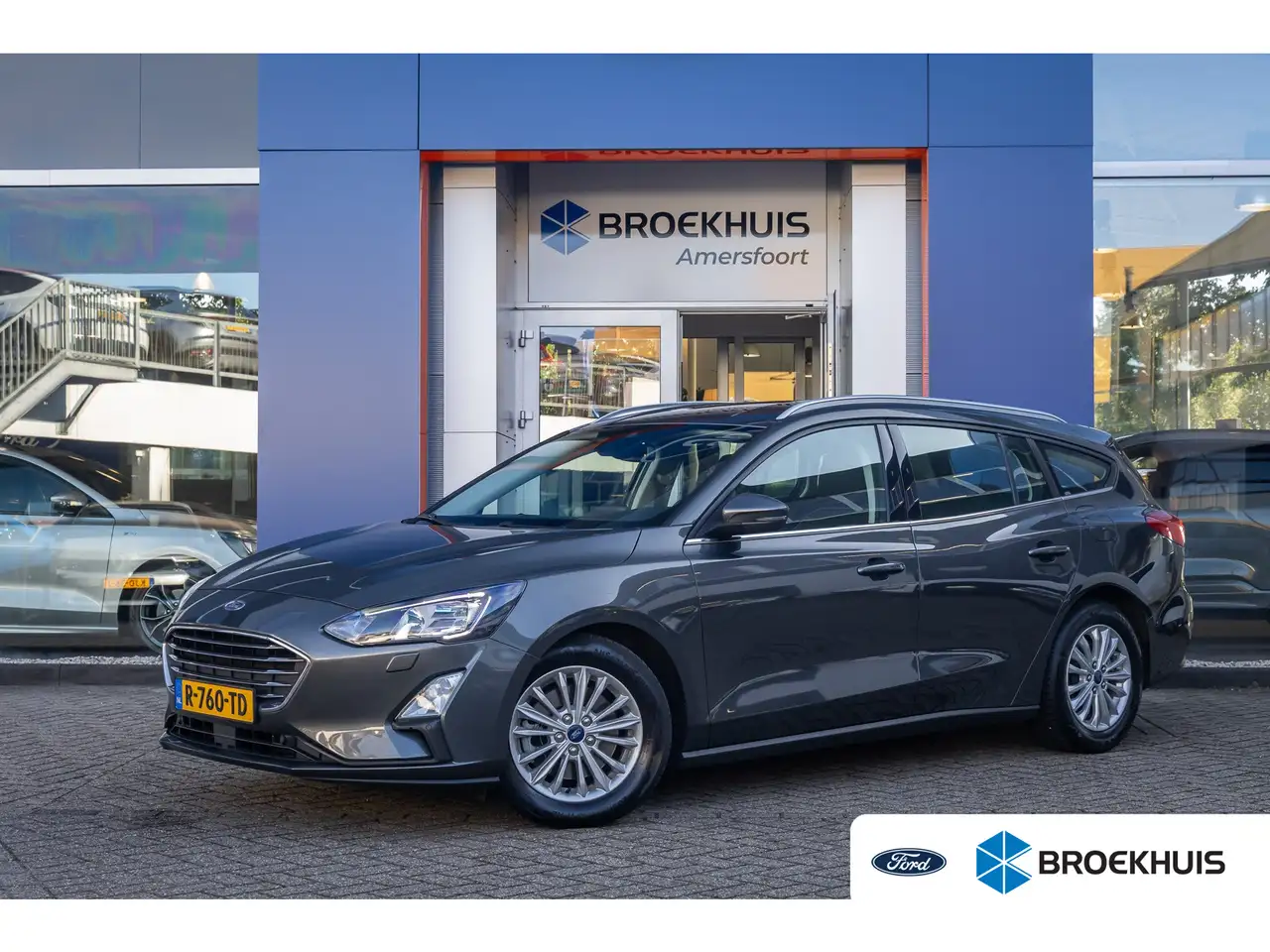 Ford Focus Wagon 1.0 EcoBoost Hybrid Titanium X Business | Ac — photo 1 of 40
