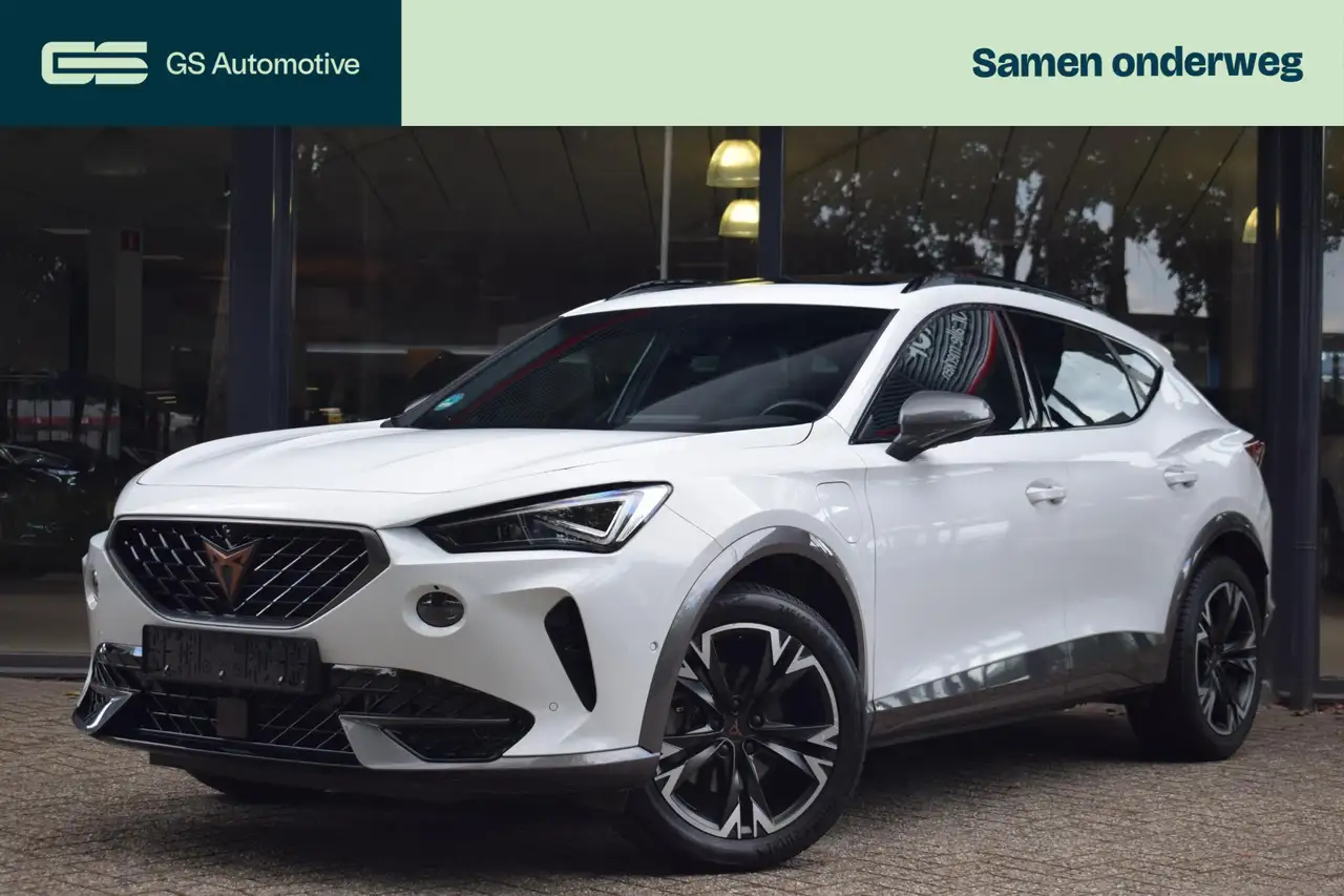 CUPRA Formentor 1.4 e-Hybrid |PANORAMA|CARPLAY|BEATS|360|ELEKKLEP — photo 1 of 40