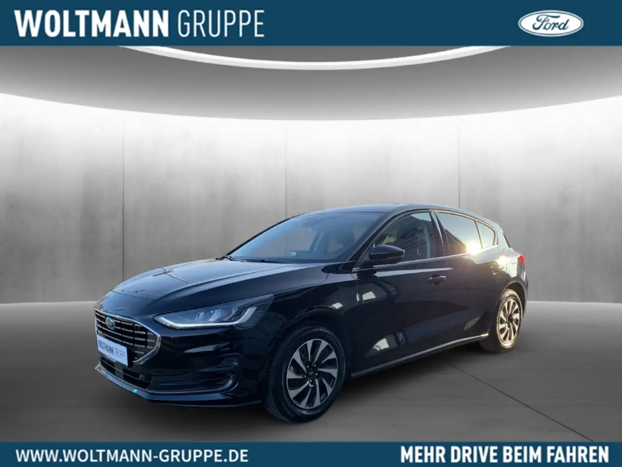 Ford Focus Titanium Limousine 5-türig, Navi, Klimaautomatik, — photo 1 of 16