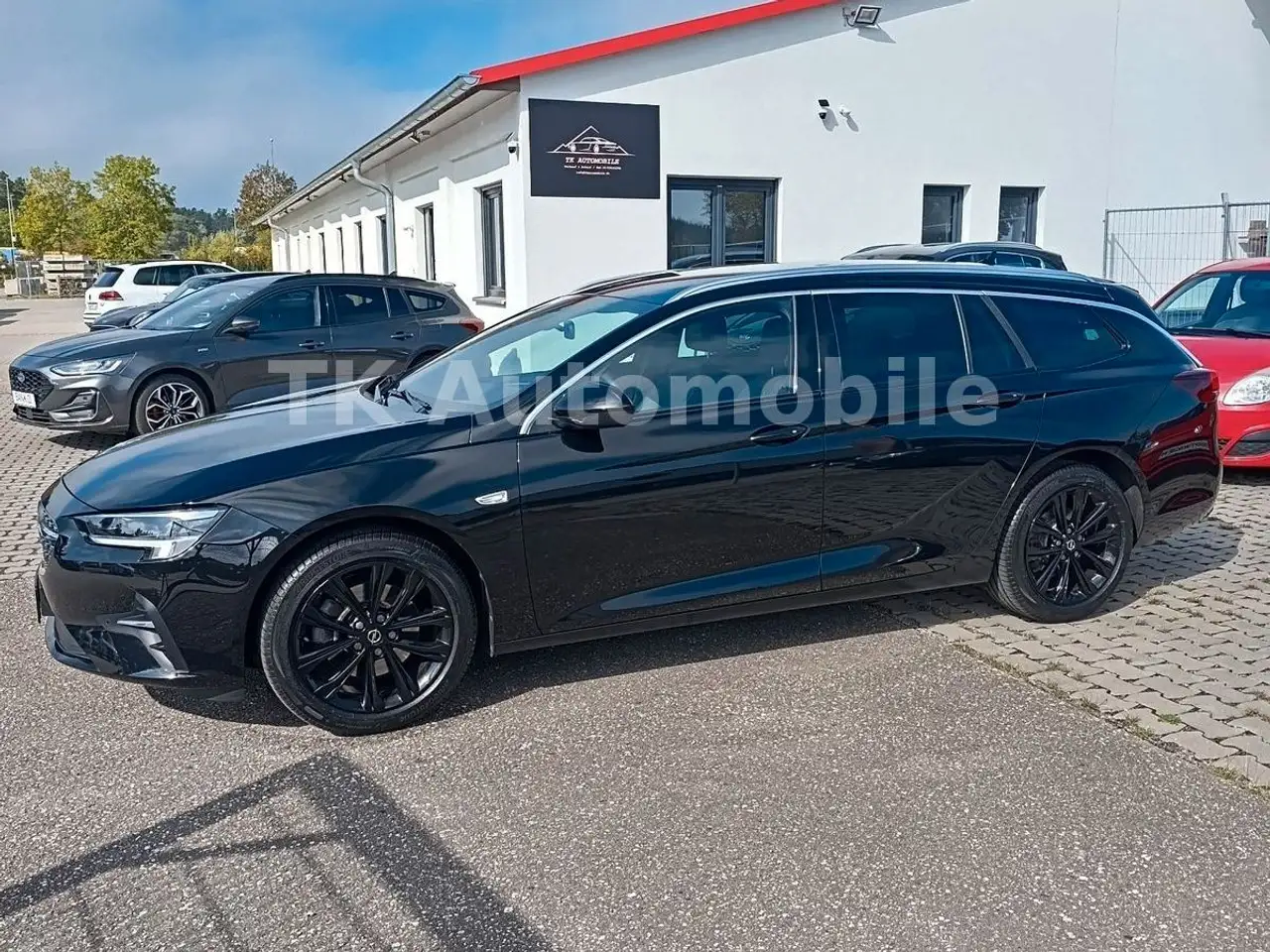 Opel Insignia B Sports Tourer Ultimate TOP Zustand! — photo 1 of 40
