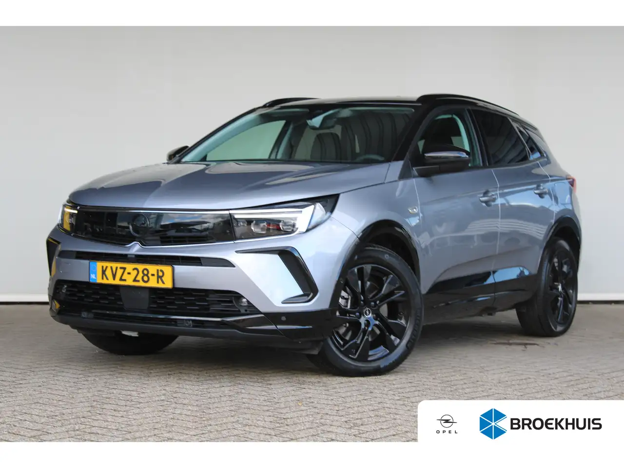 Opel Grandland 1.6 Turbo Plug-In Hybrid Business Elegance | Elekt — photo 1 of 37
