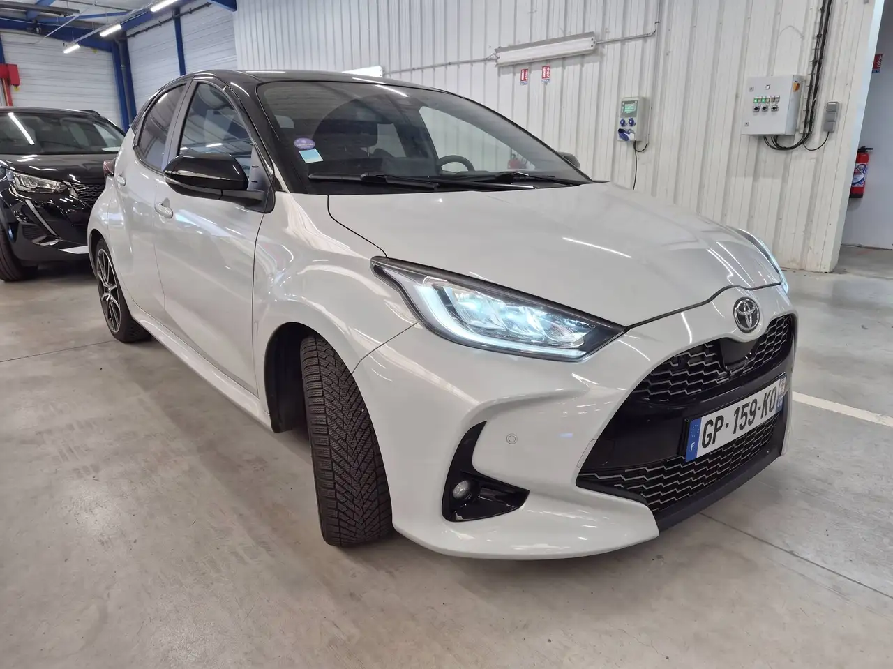Toyota Yaris HYBRID 116h GR Sport 5p — photo 1 of 4