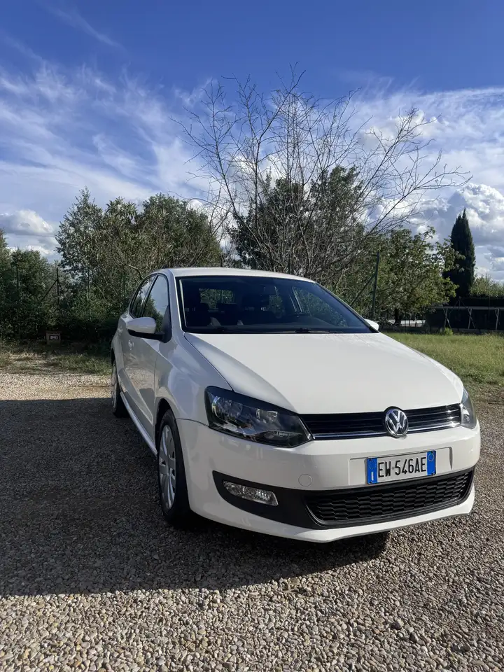 Volkswagen Polo 5p 1.9 sdi Comfortline — photo 1 of 9