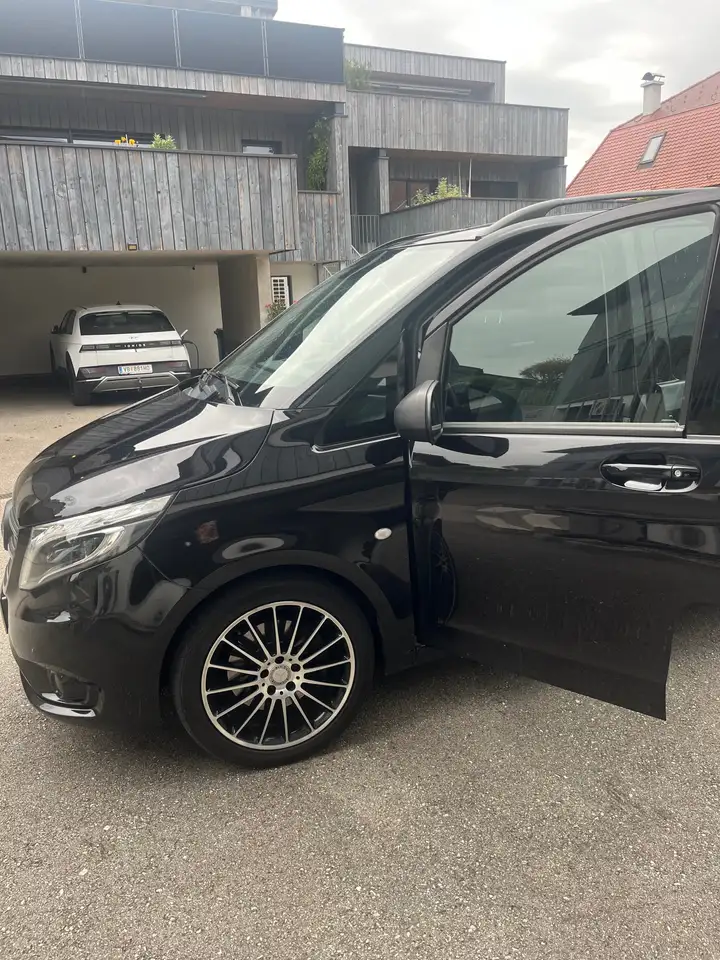 Mercedes-Benz Vito Vito Tourer Pro 116 BlueTEC extralang Aut. Tourer Pro — photo 1 of 15