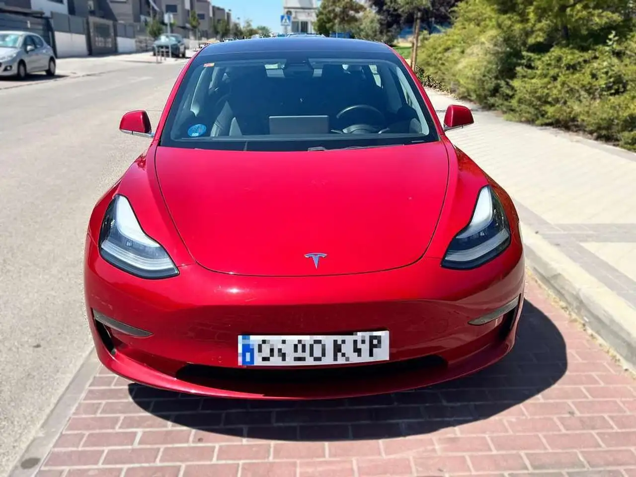 Tesla Model 3 Gran Autonomía AWD — photo 1 of 10