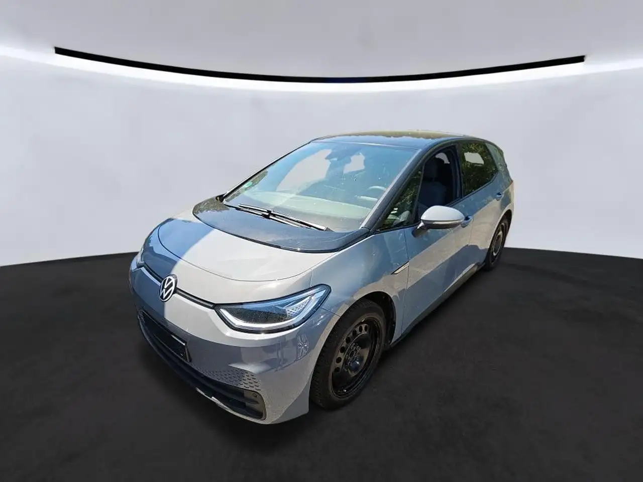 Volkswagen ID.3 Pro Aut. Navi Matrix Pano PDC — photo 1 of 7