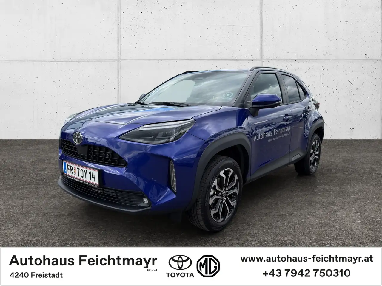 Toyota Yaris Cross HYBRID 2WD Active Drive Safety Paket 5t. — photo 1 of 11