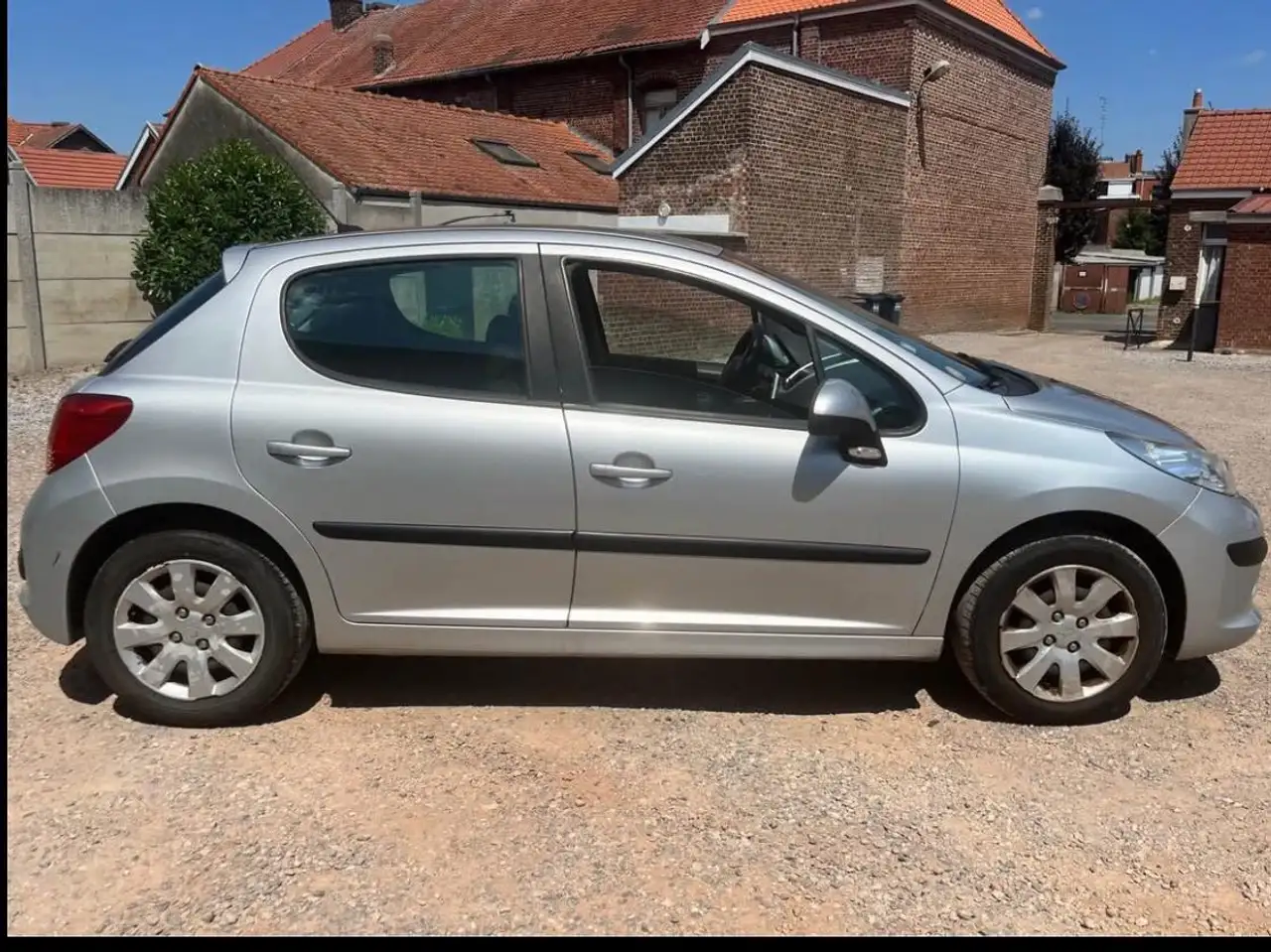 Peugeot 207 207 1.4 HDi 70ch BLUE LION Premium — photo 1 of 5