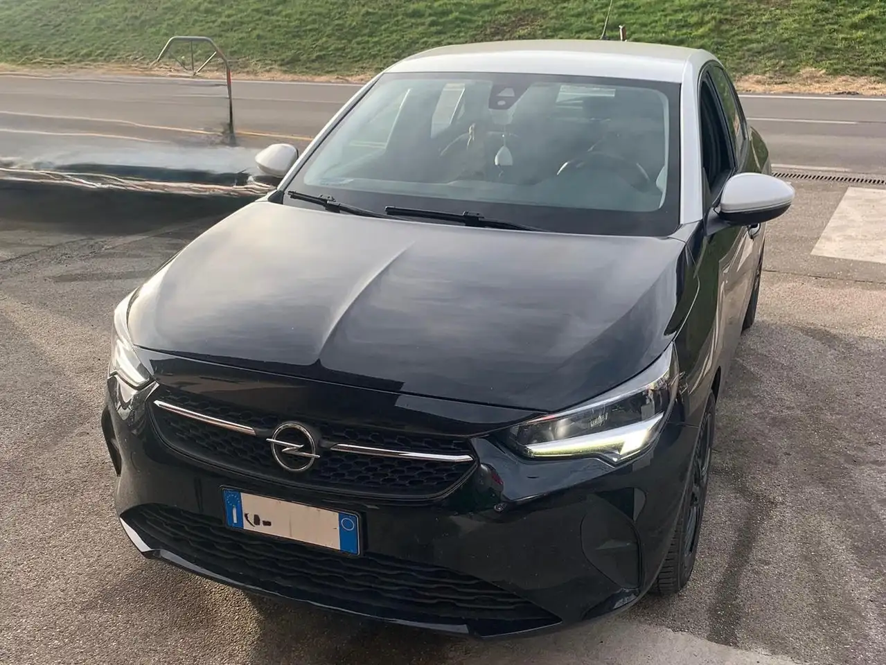 Opel Corsa Corsa 1.2 Edition s — photo 1 of 5
