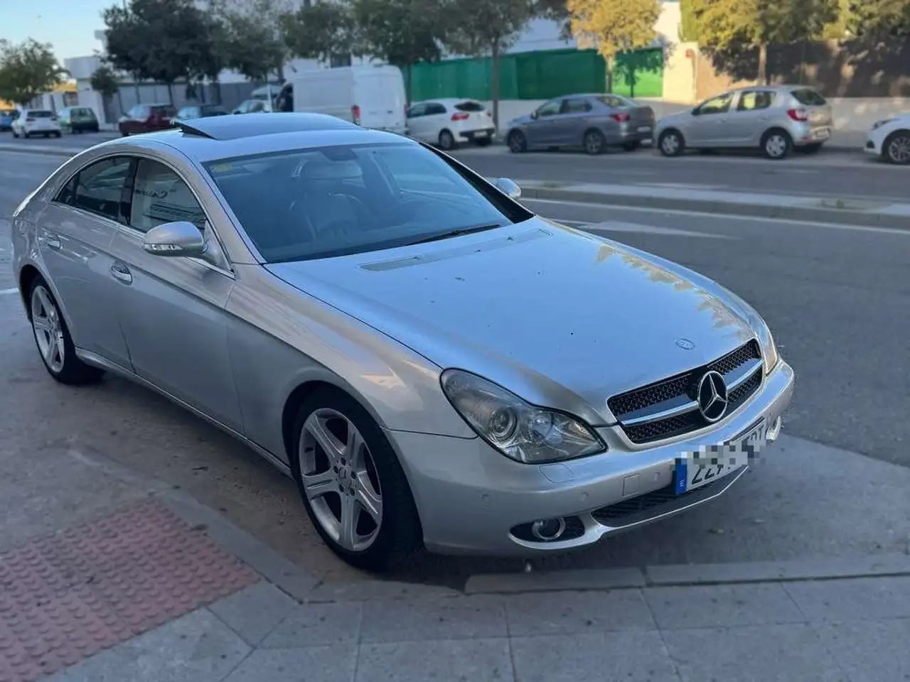 Mercedes-Benz CLS 350 Aut. — photo 1 of 8