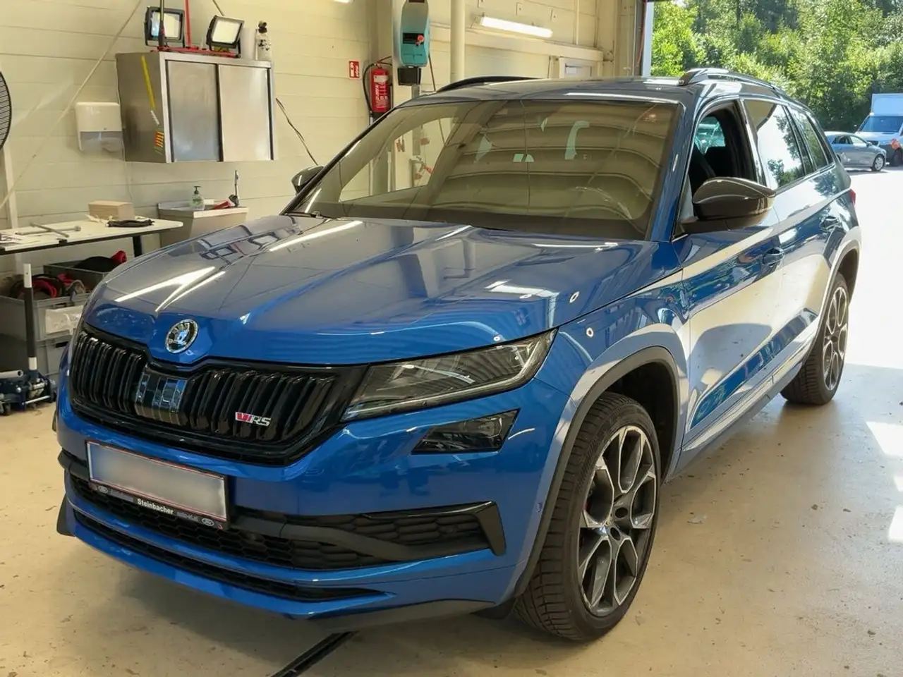 Skoda Kodiaq 2,0 TDI SCR 4x4 RS 7 Sitze DSG — photo 1 of 1
